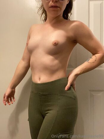 Full leaked Katesteele private photo
