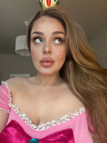 Full leaked Katharina private photo