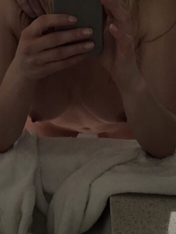 Full leaked Katheryn winnick private photo