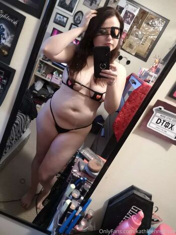 Full leaked Kathleen red rum page private photo