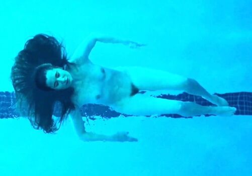 Full leaked Kathryn hahn private photo