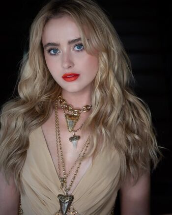 Full leaked Kathrynton private photo