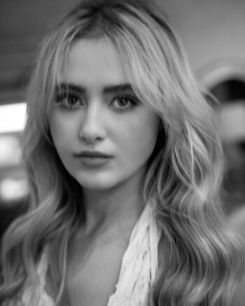 Full leaked Kathrynton private photo