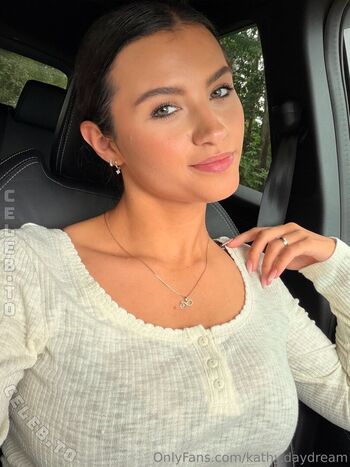 Full leaked Kathy daydream private photo