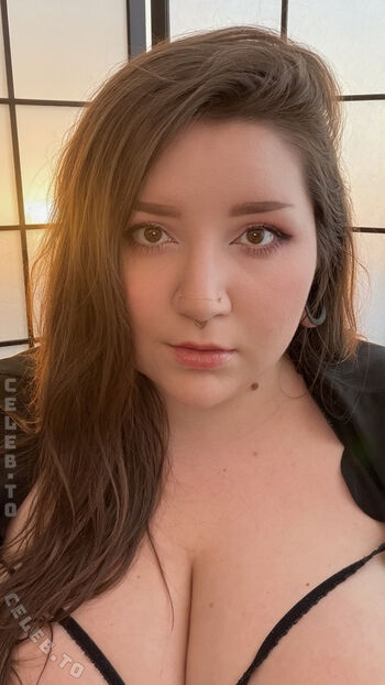 Full leaked Kathydarlingxo private photo
