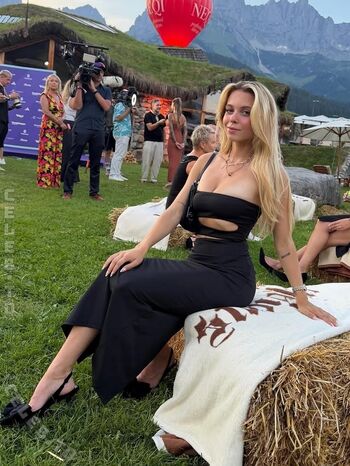 Full leaked Kati ktr private photo