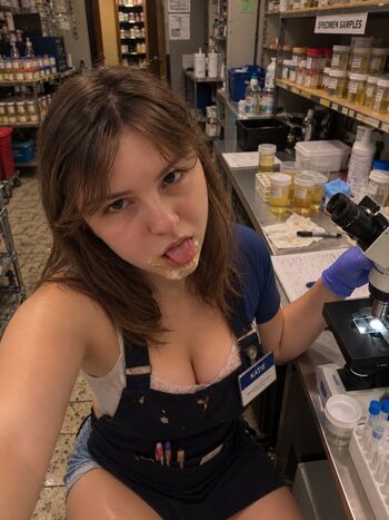 Full leaked Katie elizzy bugs page private photo