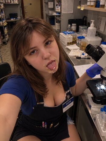Full leaked Katie elizzy bugs page private photo