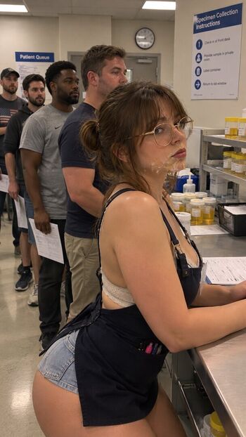 Full leaked Katie elizzy bugs page private photo