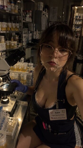 Full leaked Katie elizzy bugs page private photo