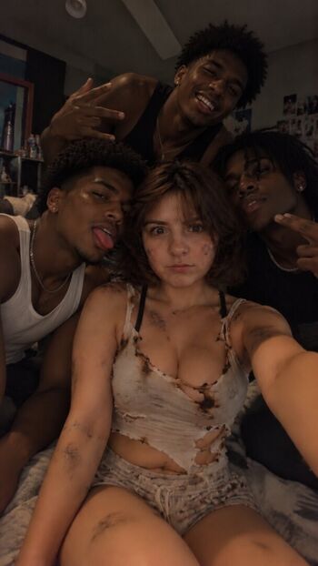 katie_elizzy_bugs