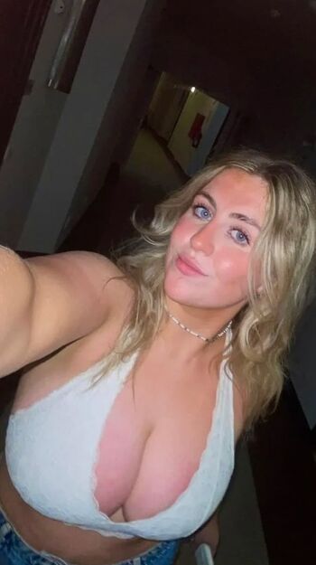 Full leaked Katie glackin private photo