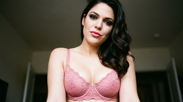 Katie Nolan