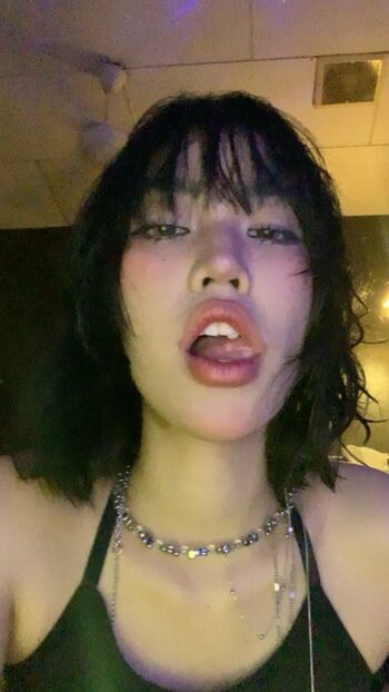 Full leaked Katiearucan private photo