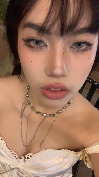 Full leaked Katiearucan private photo