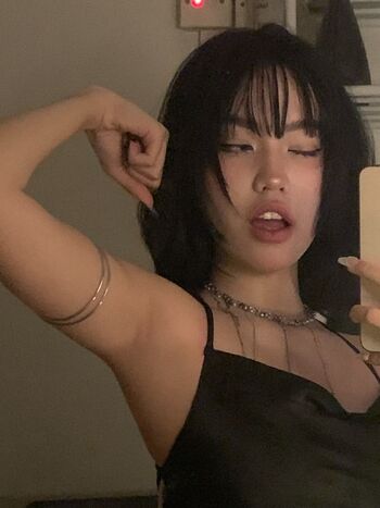 Full leaked Katiearucan private photo