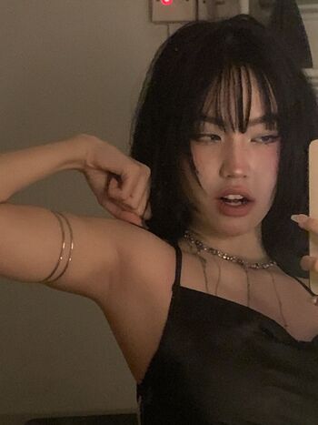 Full leaked Katiearucan private photo