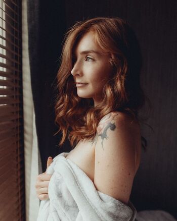 Full leaked Katiecooper private photo