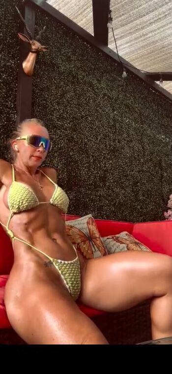 Full leaked Katrinnadorsh private photo