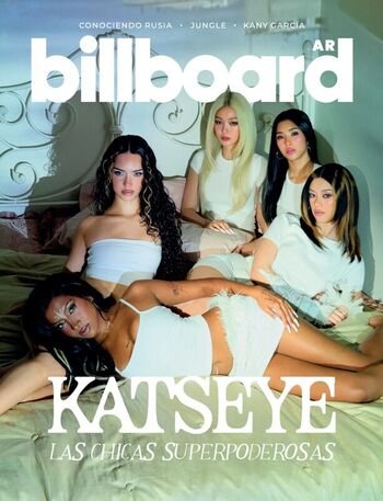 Full leaked Katseye private photo