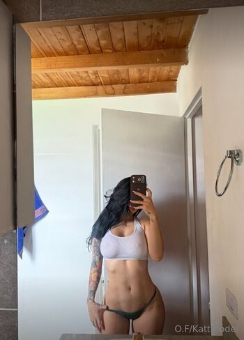 Full leaked Kattdumont private photo