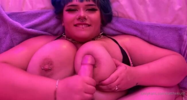 Full leaked Katthekunt private photo