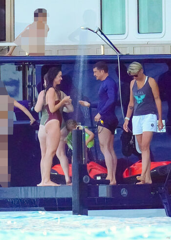 Full leaked Katy perry  page private photo