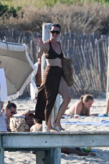 Full leaked Katy perry  page private photo
