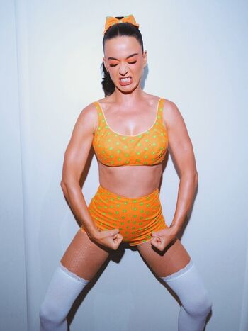 Full leaked Katy perry  page private photo