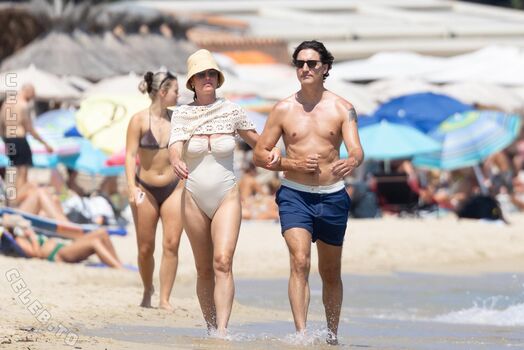 Full leaked Katy perry private photo