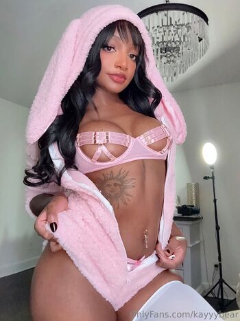 Full leaked Kay bear private photo