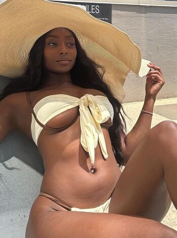 Full leaked Kay kay gray page private photo