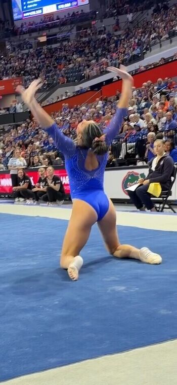 Kayla DiCello