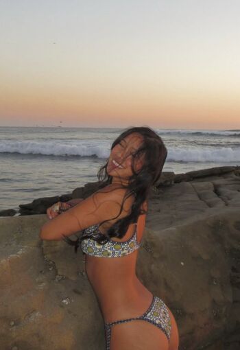 Full leaked Kayla vy page private photo