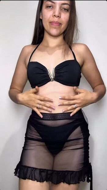 Full leaked Kaylaasantos private photo