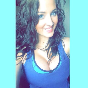 Full leaked Kaylamills private photo