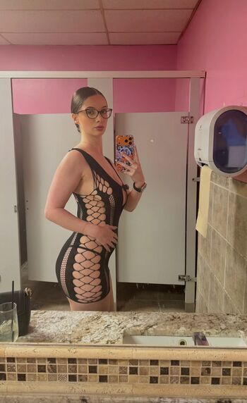 Full leaked Kaymss private photo