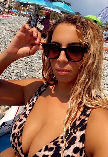 Full leaked Kayna samet private photo