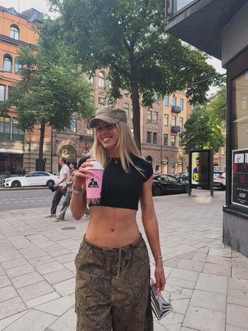 Full leaked Keely hodgkinson private photo