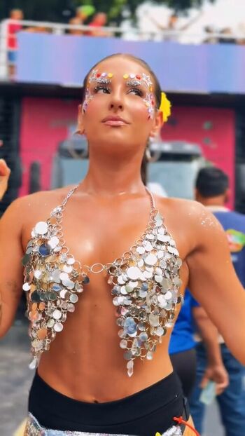 Kéfera Buchmann