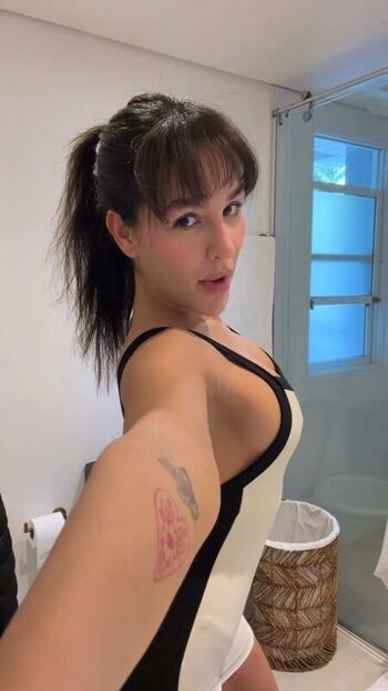 Full leaked Kefera buchmann private photo