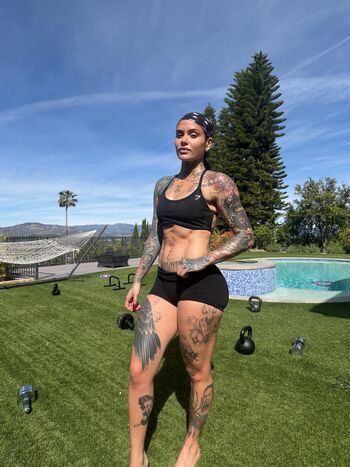 Full leaked Kehlani page private photo