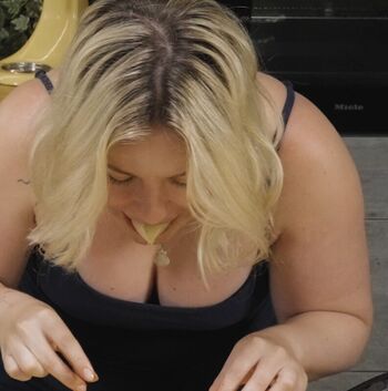 Full leaked Kel private photo