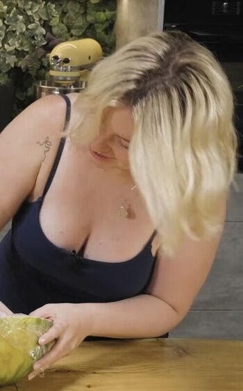 Full leaked Kel private photo