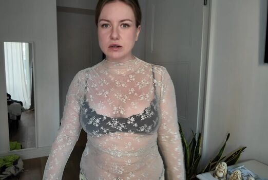 Full leaked Loonakia / private photo
