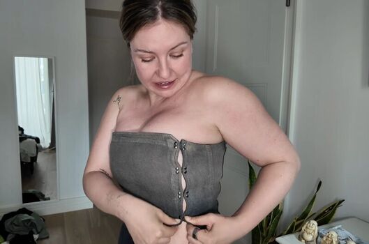 Full leaked Puffin asmr / private photo