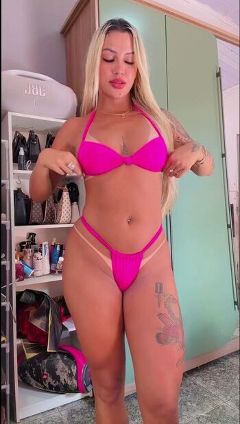 Keldellyn Larissa