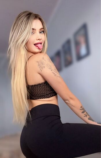 Full leaked Kelly bellfore private photo