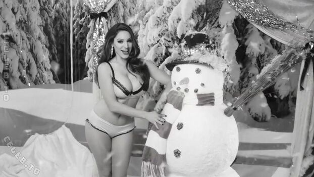 Full leaked Kelly brook page private photo