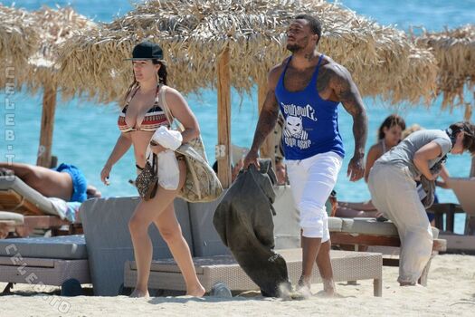 Full leaked Kelly brook page private photo
